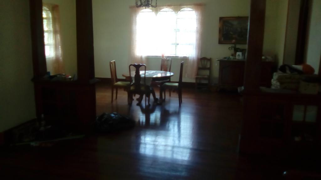 Robert'S Guest House Port of Spain 外观 照片